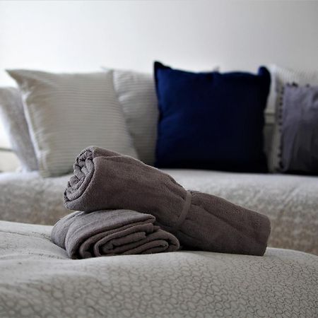 Warwick House - Stunning House With Terrace And Sea Views, Sleeps 11 Villa เวอร์ทิง ภายนอก รูปภาพ