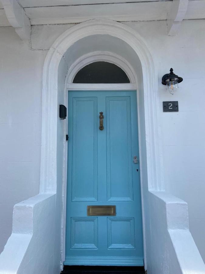 Warwick House - Stunning House With Terrace And Sea Views, Sleeps 11 Villa เวอร์ทิง ภายนอก รูปภาพ